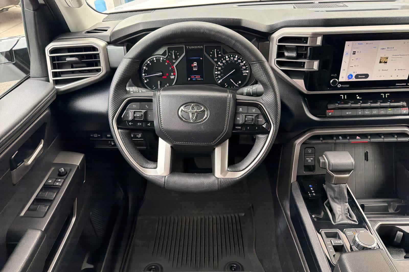 Thumbnail: 2024 Toyota Tundra - 16