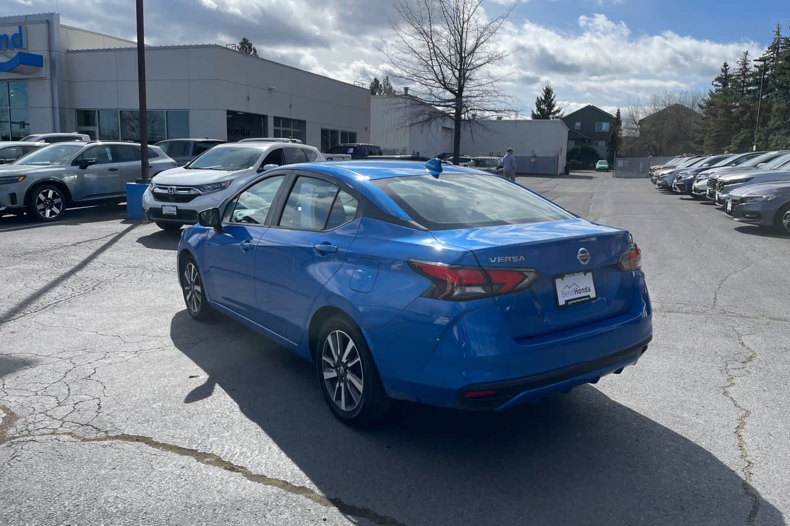 Thumbnail: 2021 Nissan Versa - 3