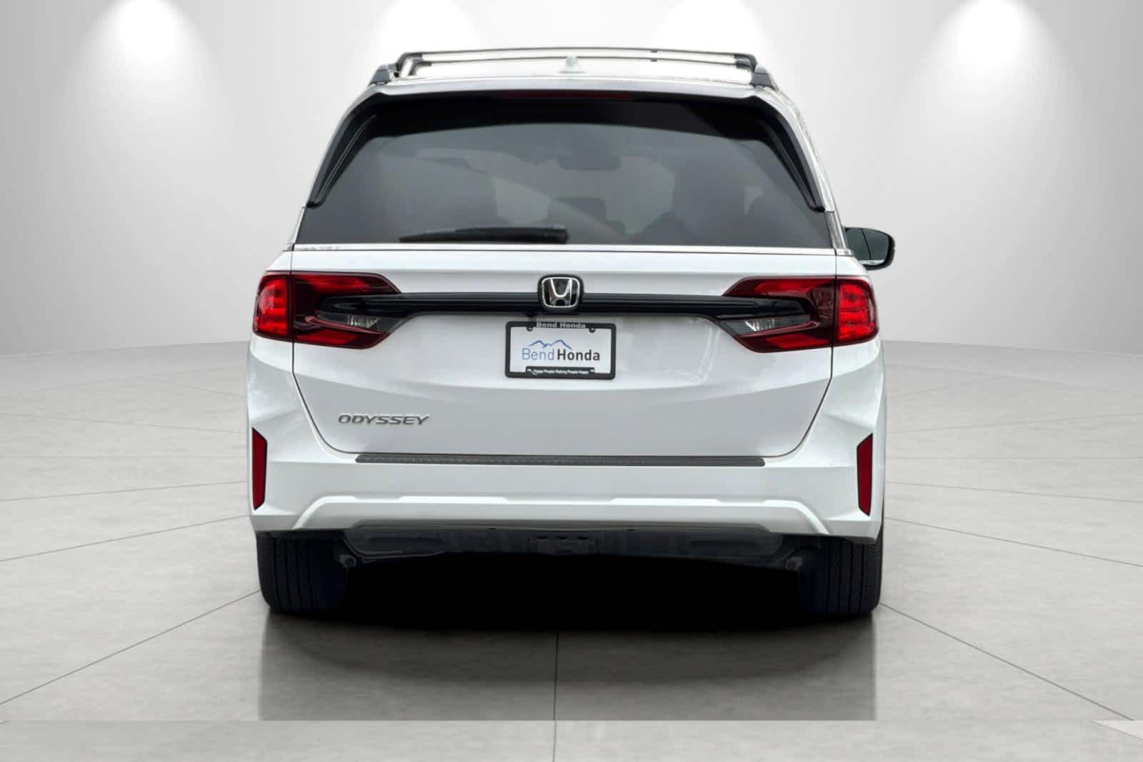 Thumbnail: 2026 Honda Odyssey - 7