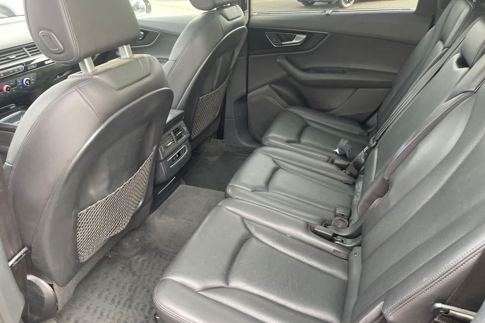 Thumbnail: 2017 Audi Q7 - 4