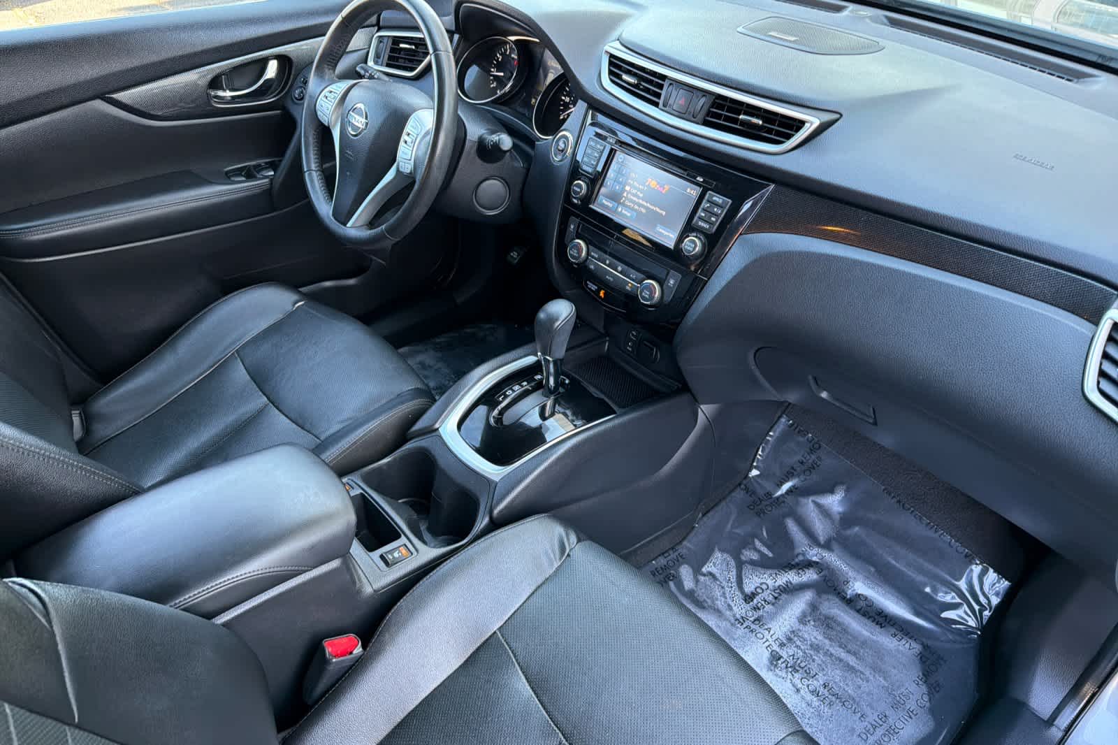 Thumbnail: 2016 Nissan Rogue - 18