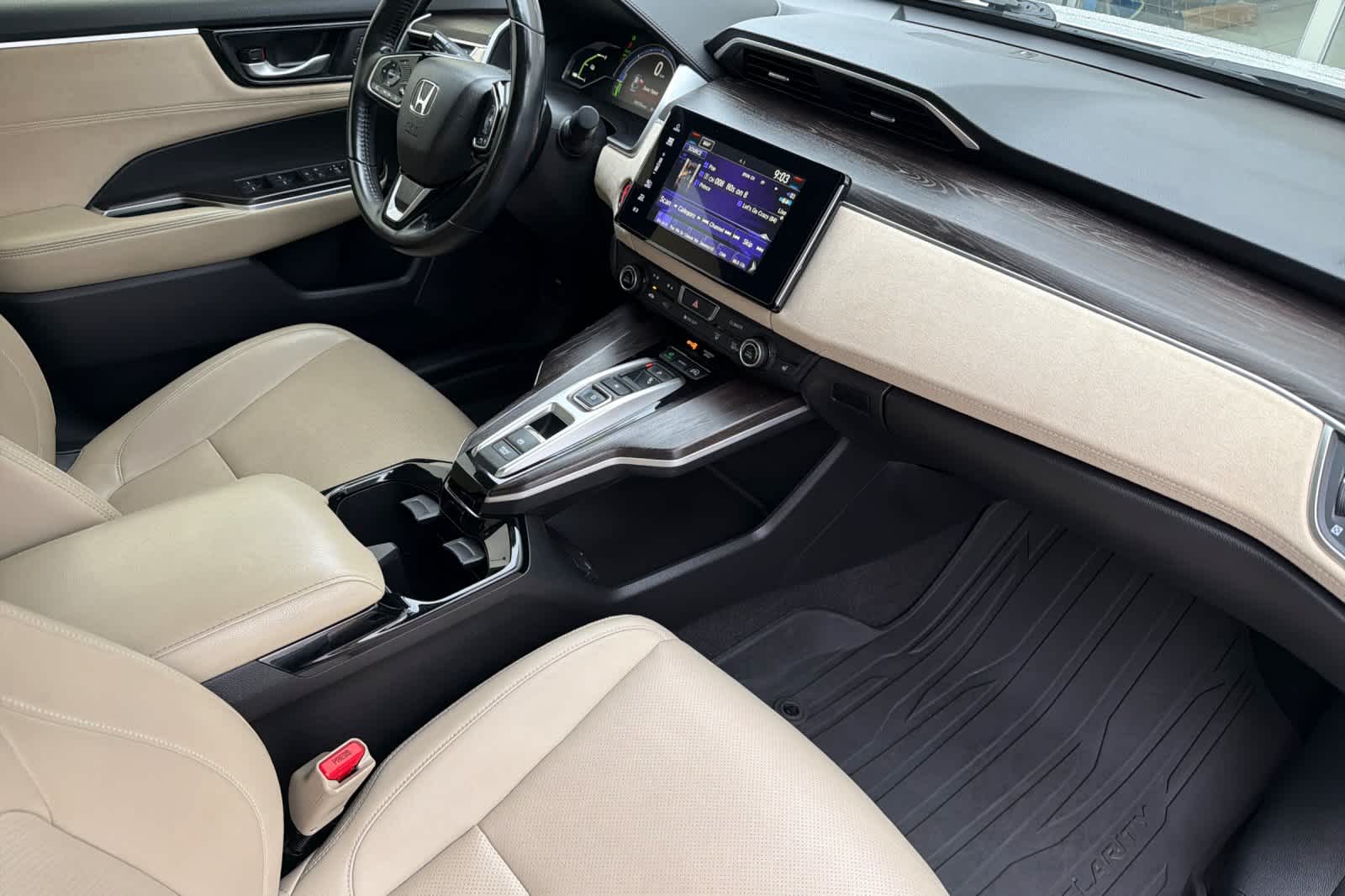 Thumbnail: 2018 Honda Clarity - 17