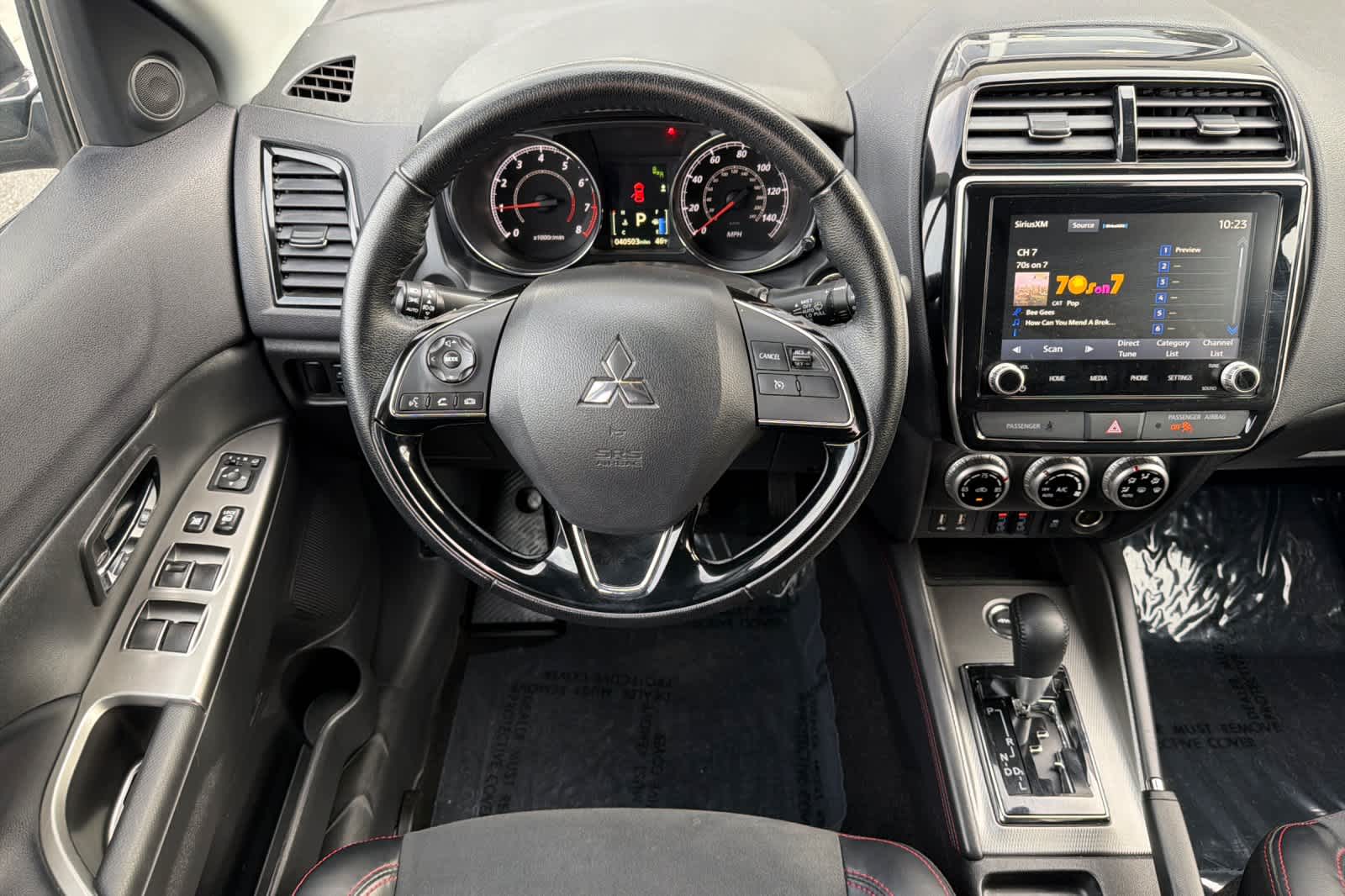 Thumbnail: 2024 Mitsubishi Outlander Sport - 16