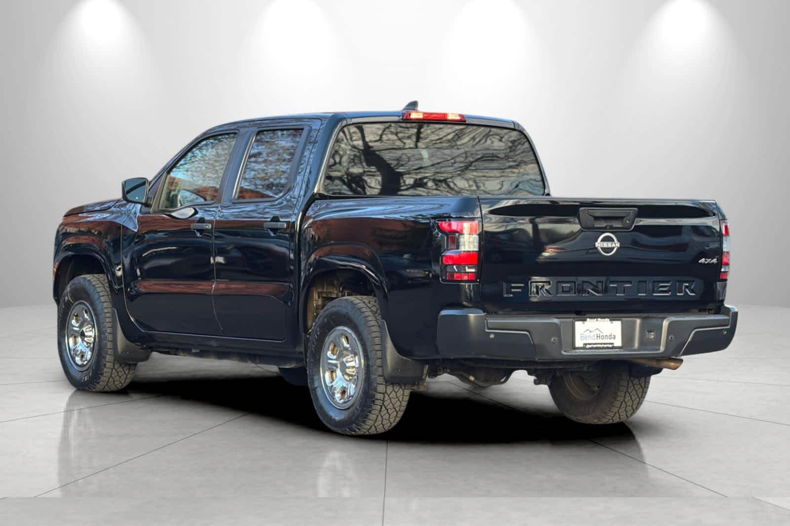 Thumbnail: 2022 Nissan Frontier - 6