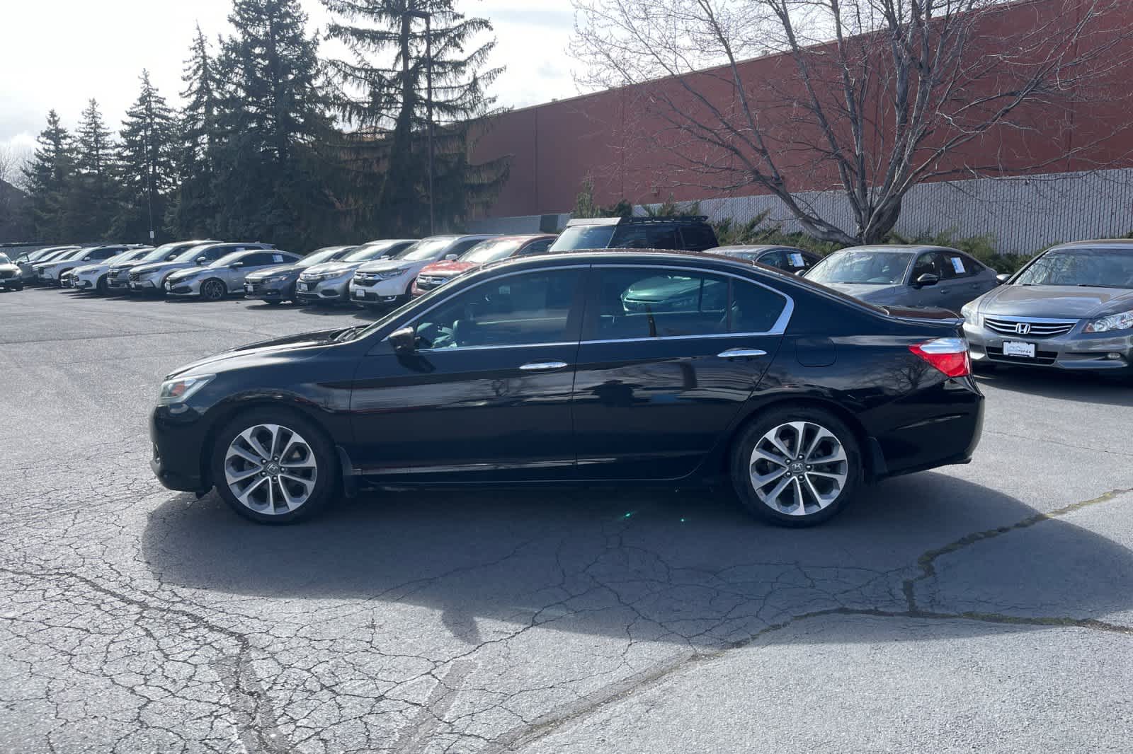 Thumbnail: 2015 Honda Accord - 5