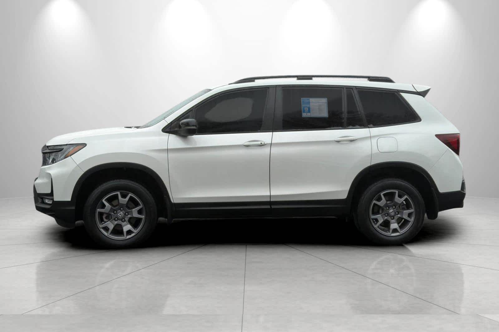 Thumbnail: 2023 Honda Passport - 5