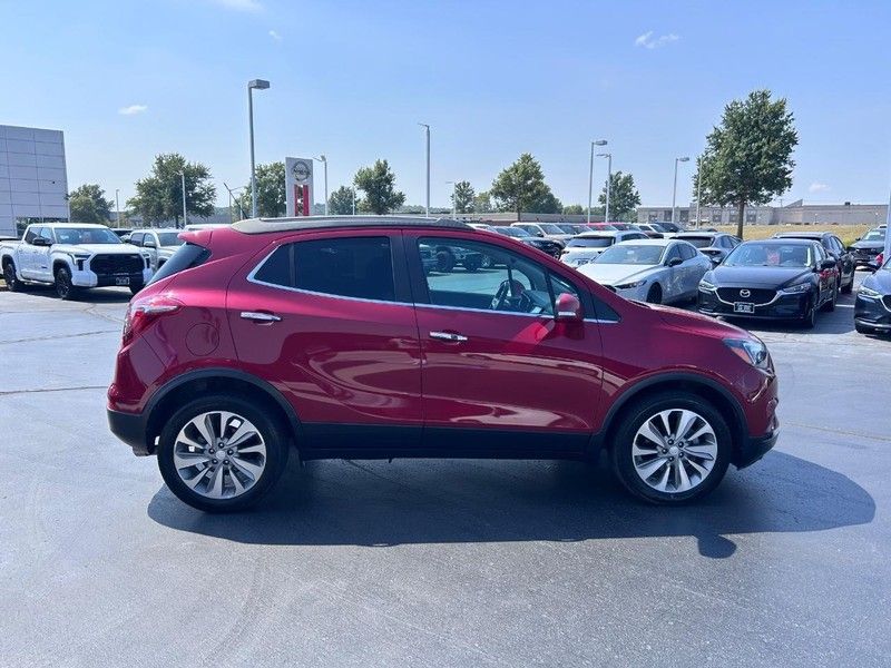 2019 Buick Encore Preferred photo 3