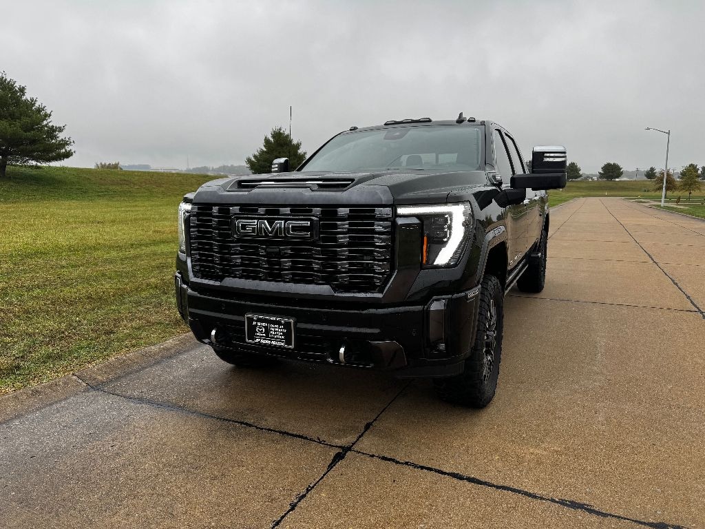 Used 2024 GMC Sierra Denali Ultimate Crew Cab