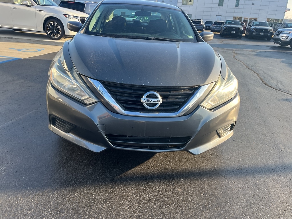 Used 2016 Nissan Altima 2.5 S Sedan