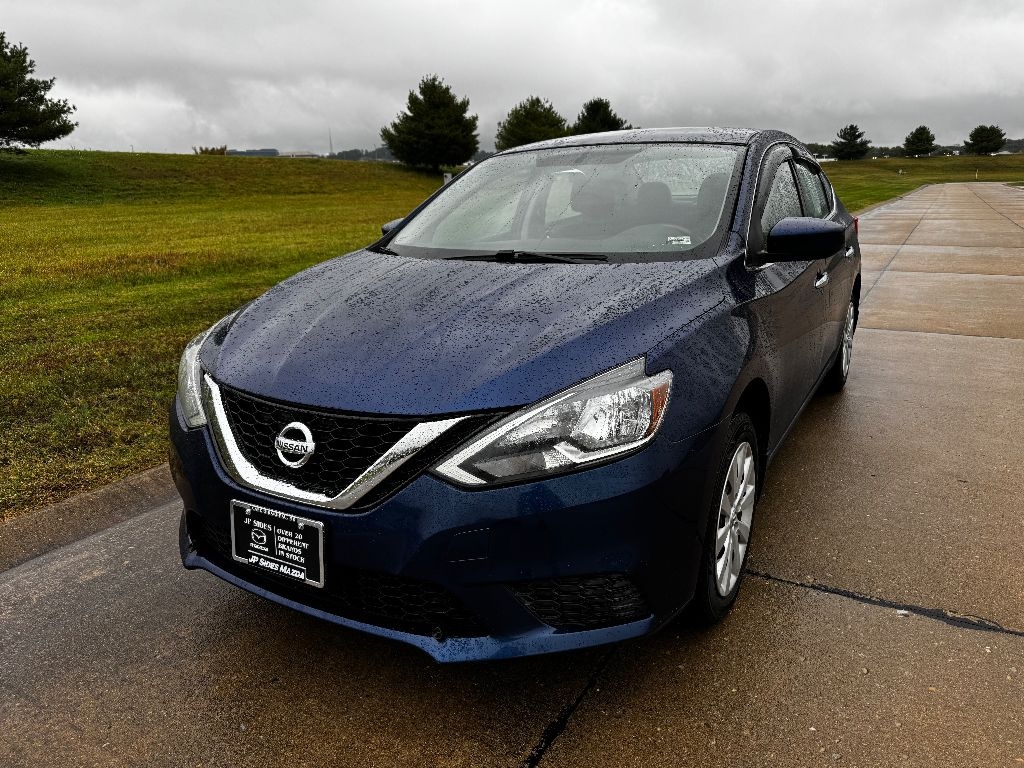 Used 2016 Nissan Sentra SV Sedan