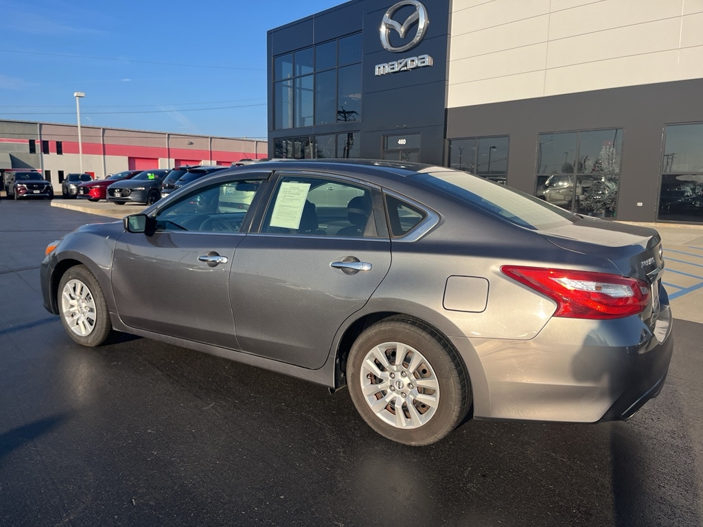 Used 2016 Nissan Altima 2.5 S Sedan