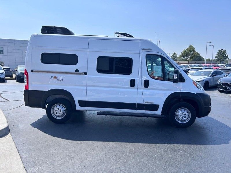 2021 Ram ProMaster 1500 High Roof Cargo Van photo 4