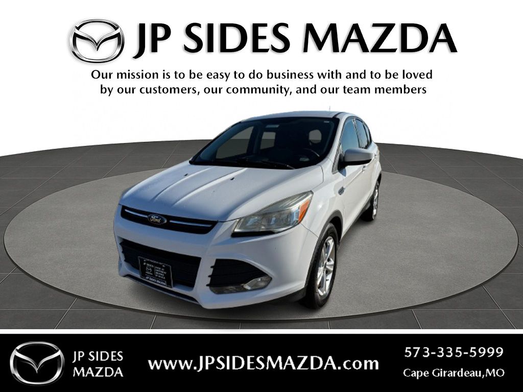 2014 Ford Escape SE's photo