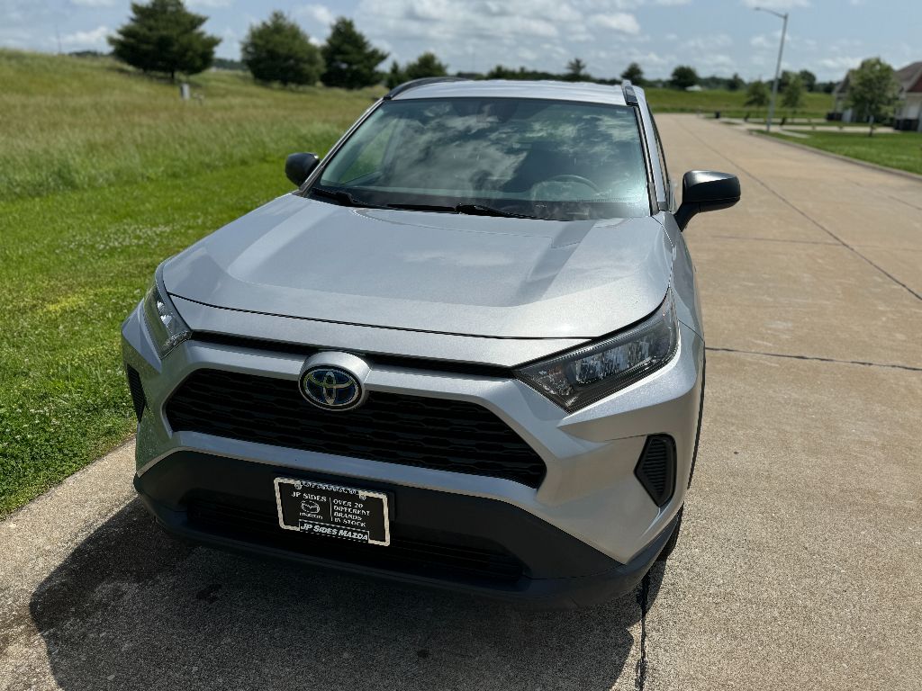 Used 2021 Toyota RAV4 LE with VIN 2T3LWRFV2MW119656 for sale in Cape Girardeau, MO