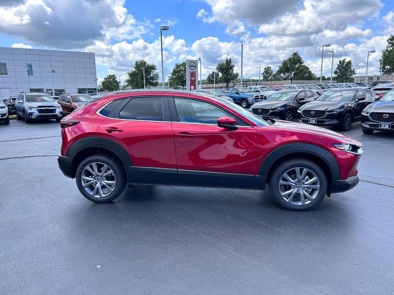 2025 Mazda CX-30 2.5 S Preferred photo 4