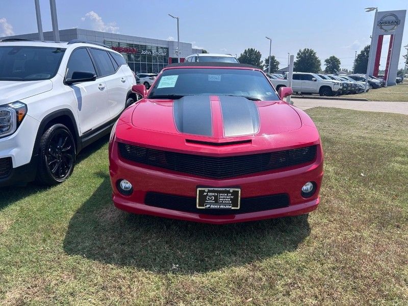 2012 Chevrolet Camaro 2SS photo 2