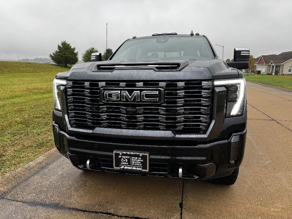 Used 2024 GMC Sierra Denali Ultimate Crew Cab