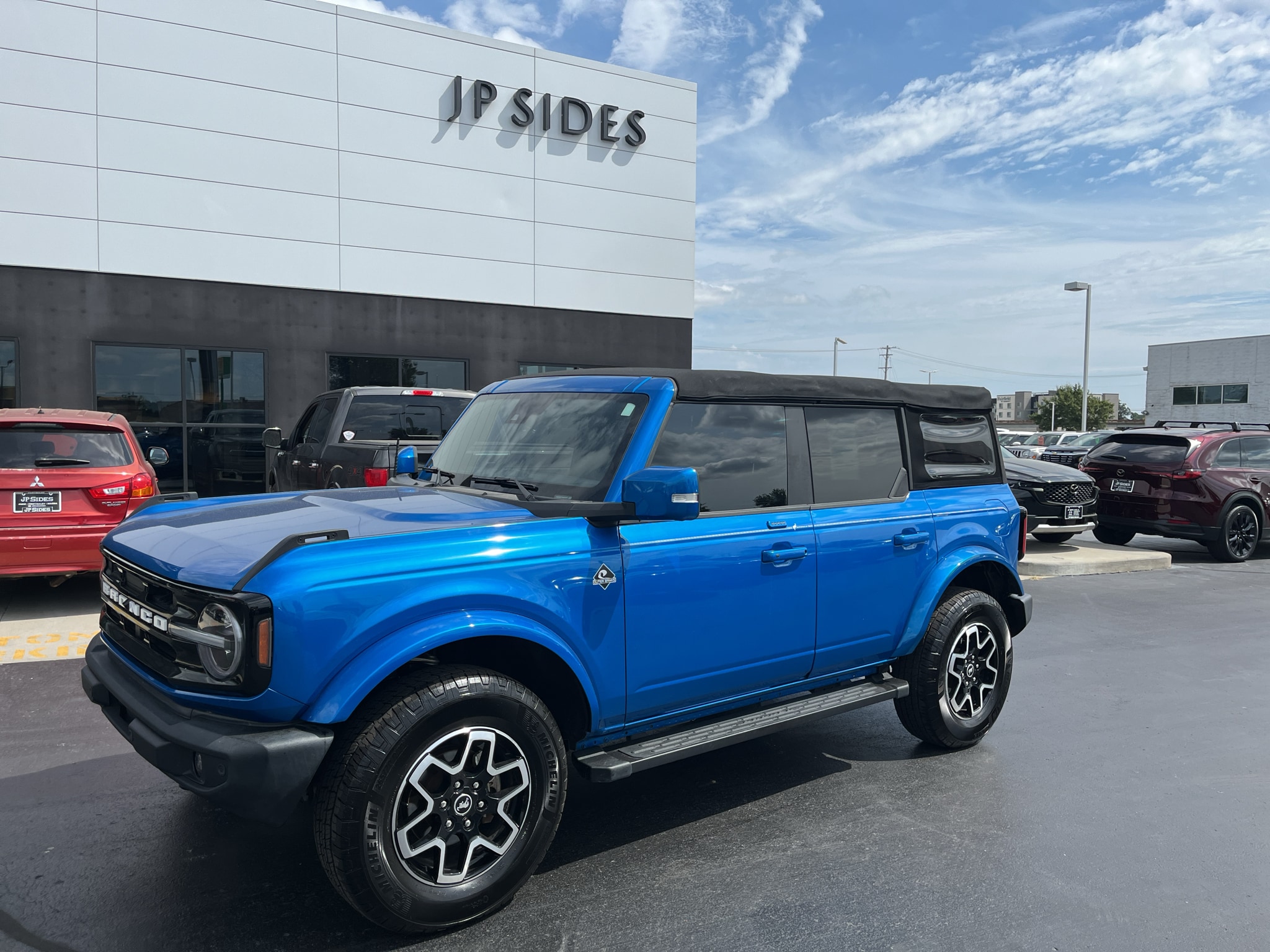 2022 Ford Bronco 4-Door Outer Banks