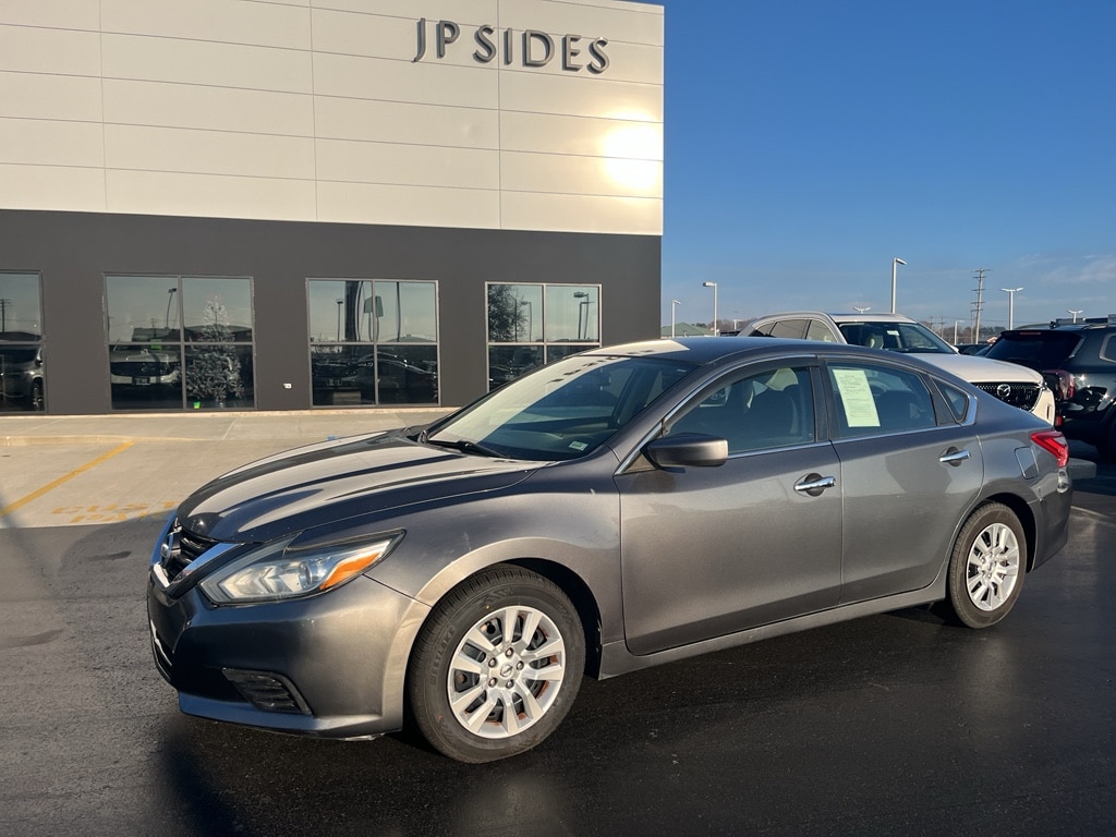 Used 2016 Nissan Altima 2.5 S Sedan