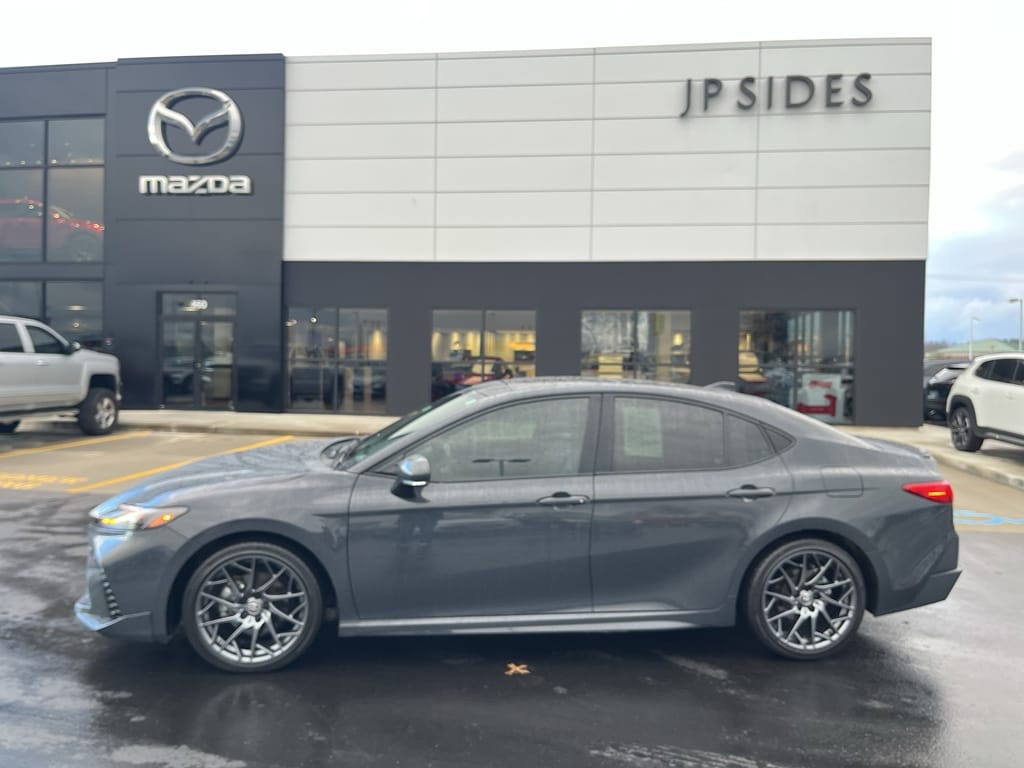 Used 2025 Toyota Camry Hybrid XSE Sedan