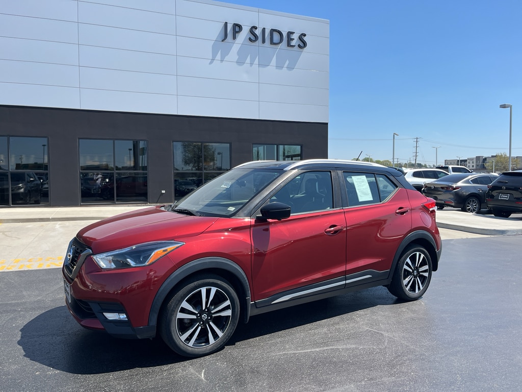 2019 Nissan Kicks SR