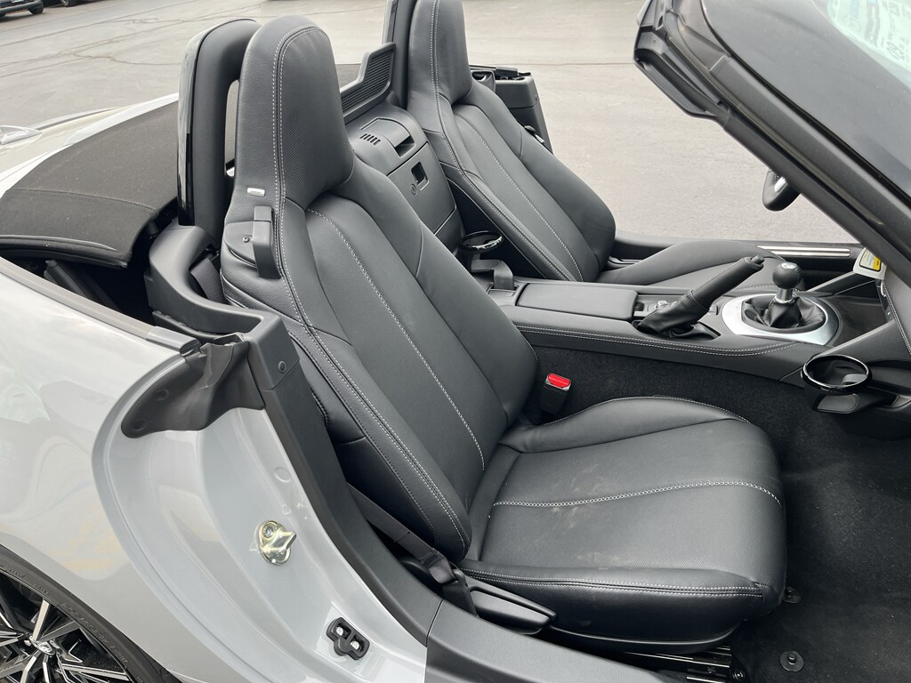 2026 Mazda MX-5 Miata Grand Touring - Photo 38