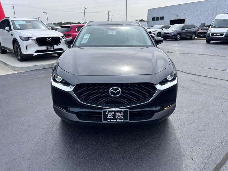 2025 Mazda CX-30 2.5 Select Sport photo 2