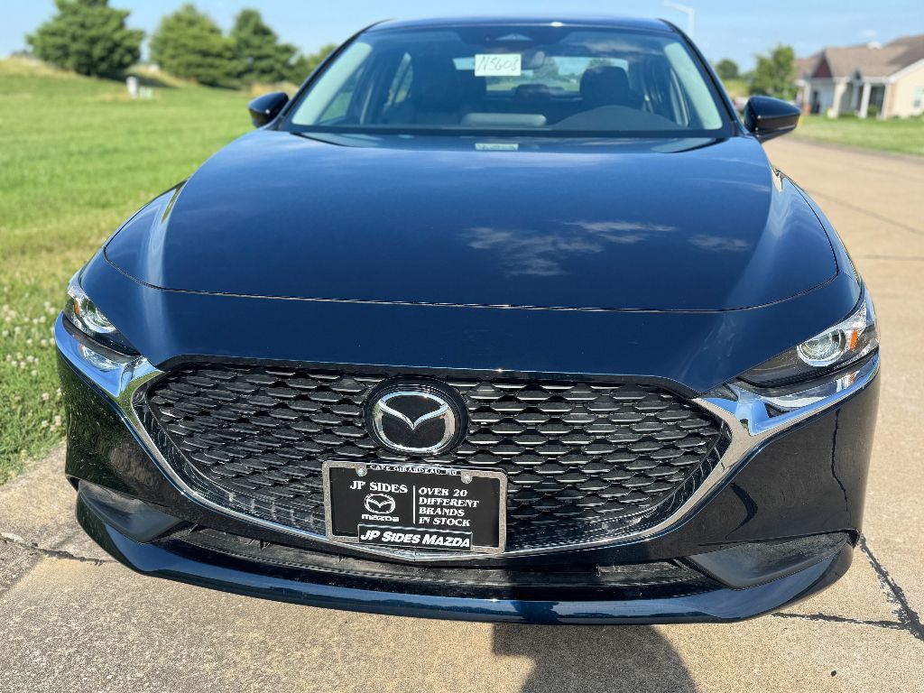 2025 Mazda Mazda3 2.5 Select Sport photo 2