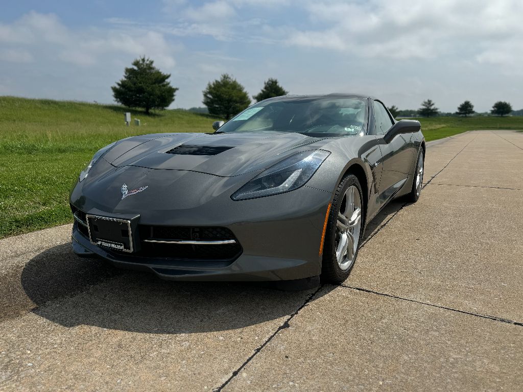 Used 2016 Chevrolet Corvette 3LT with VIN 1G1YF2D77G5105256 for sale in Cape Girardeau, MO