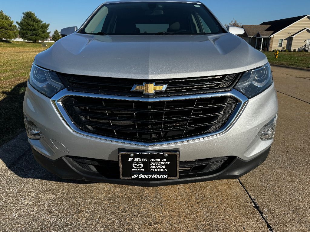 2019 Chevrolet Equinox LT photo 4