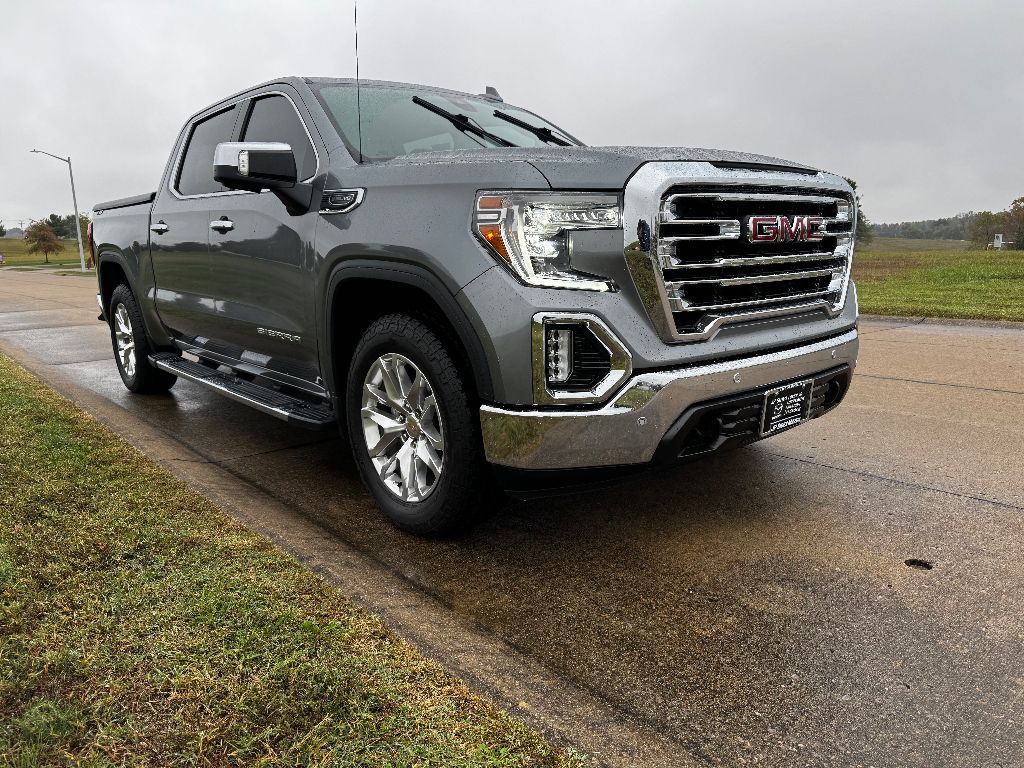 2021 Gmc Sierra SLT photo 2