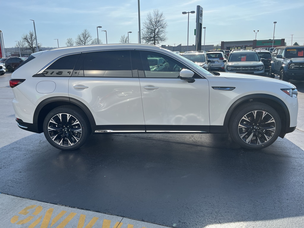 2026 Mazda CX-90 Premium Plus Package - Photo 6