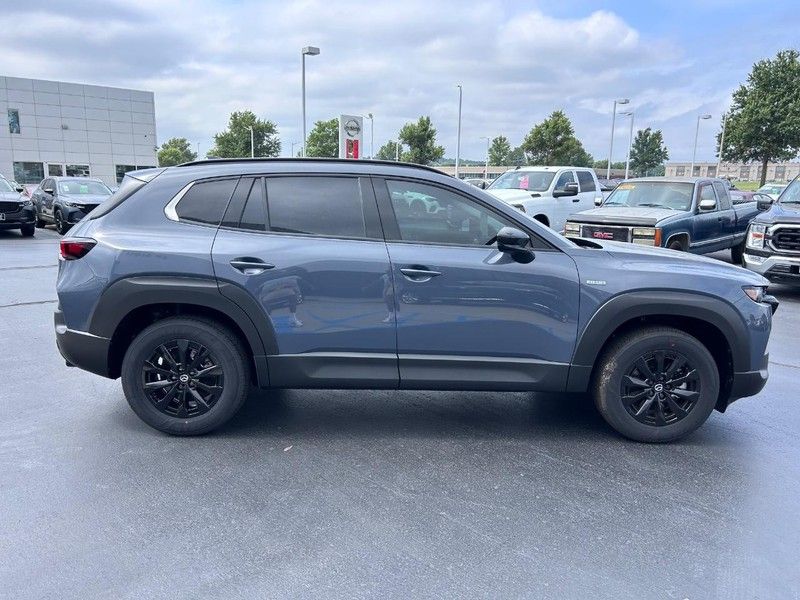 2025 Mazda CX-50 Premium photo 3