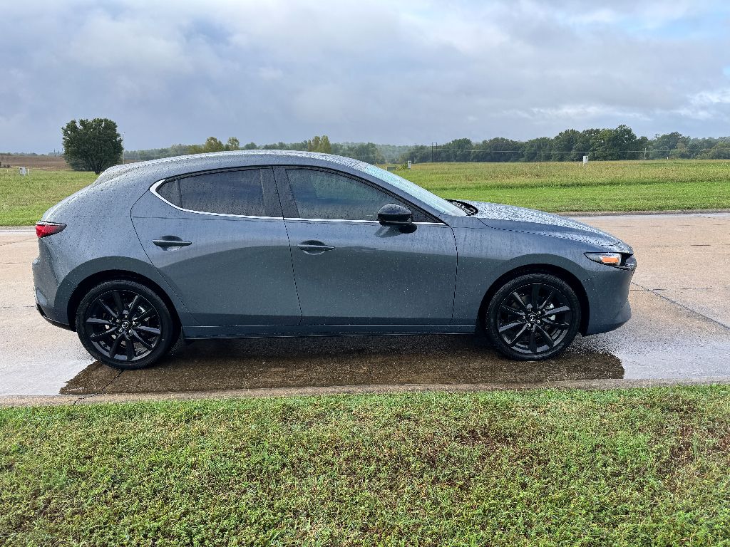 2026 Mazda Mazda3 Hatchback 2.5 s Carbon photo 4