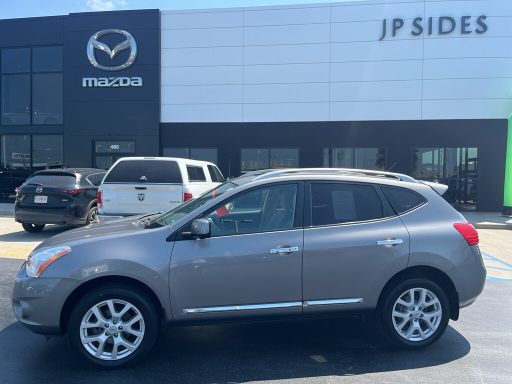 Used 2013 Nissan Rogue SV with VIN JN8AS5MV1DW642736 for sale in Cape Girardeau, MO
