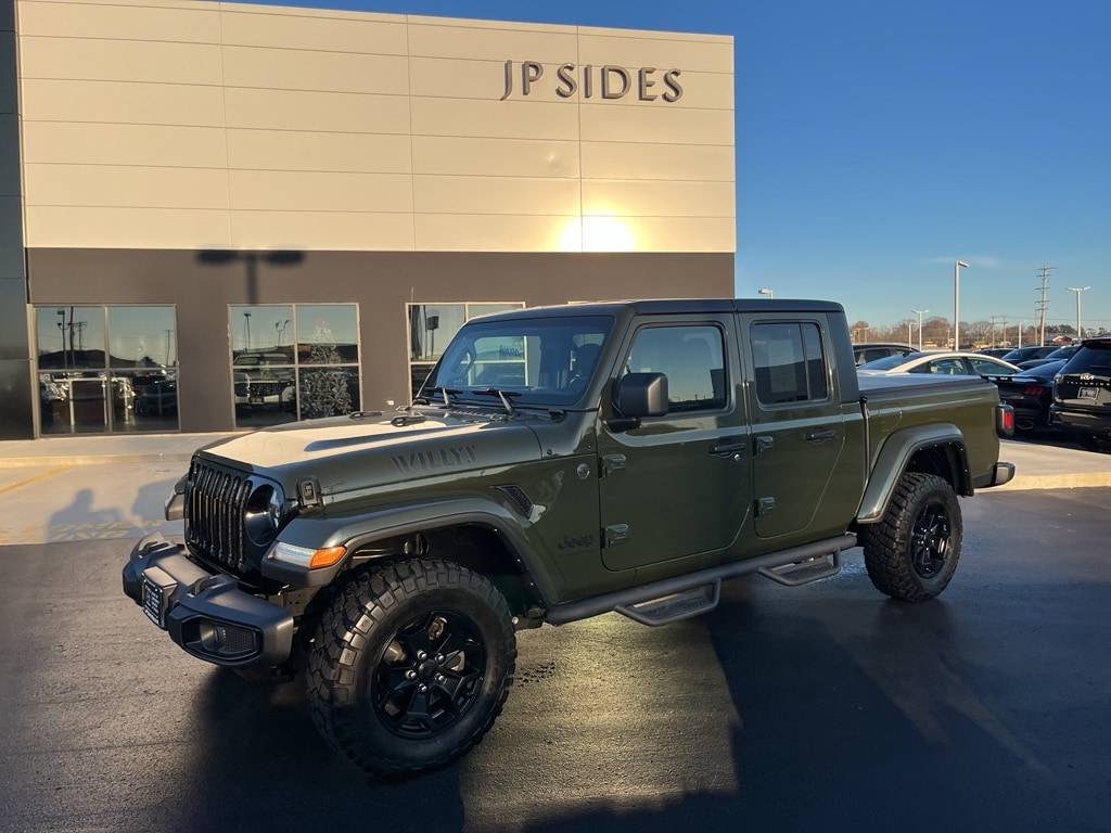 Used 2022 Jeep Gladiator Willys Crew Cab