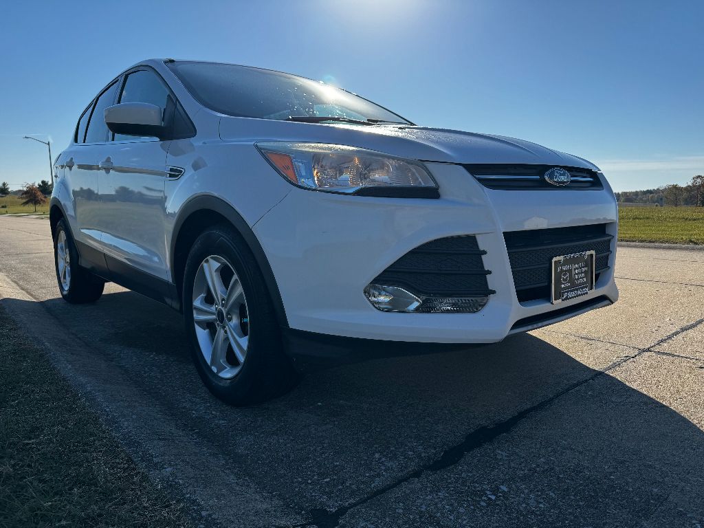 2014 Ford Escape Titanium photo 4