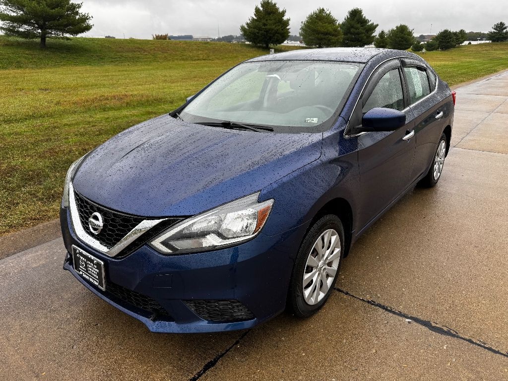 Used 2016 Nissan Sentra SV Sedan