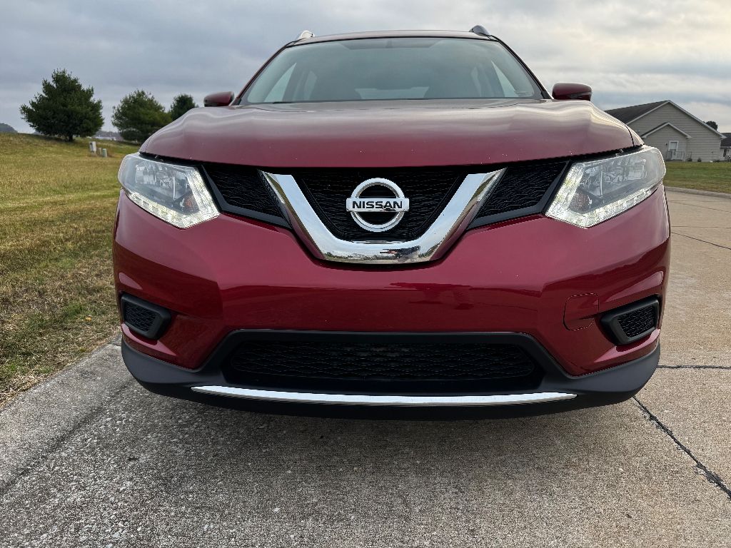 2016 Nissan Rogue SV photo 4