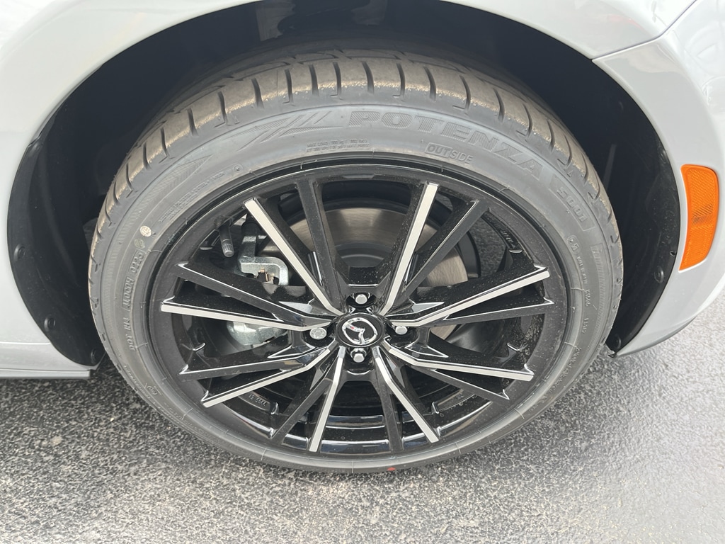 2026 Mazda MX-5 Miata Grand Touring - Photo 41