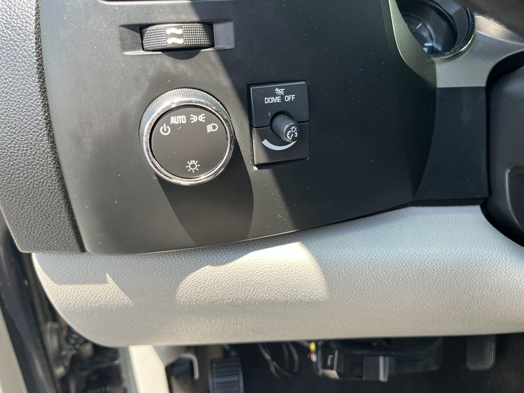 2009 Chevrolet Silverado 1500 1LT - Photo 10