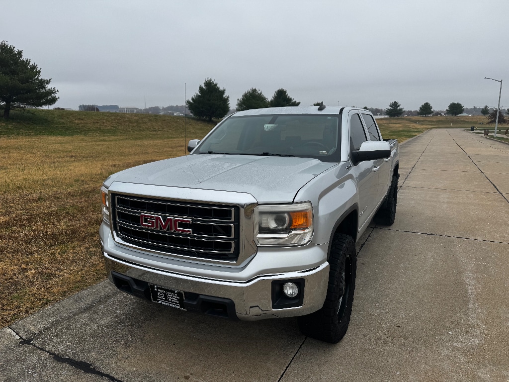 Used 2015 GMC Sierra SLE Crew Cab