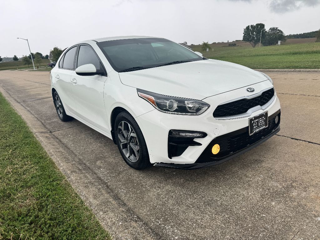 2019 Kia Forte LXS photo 4