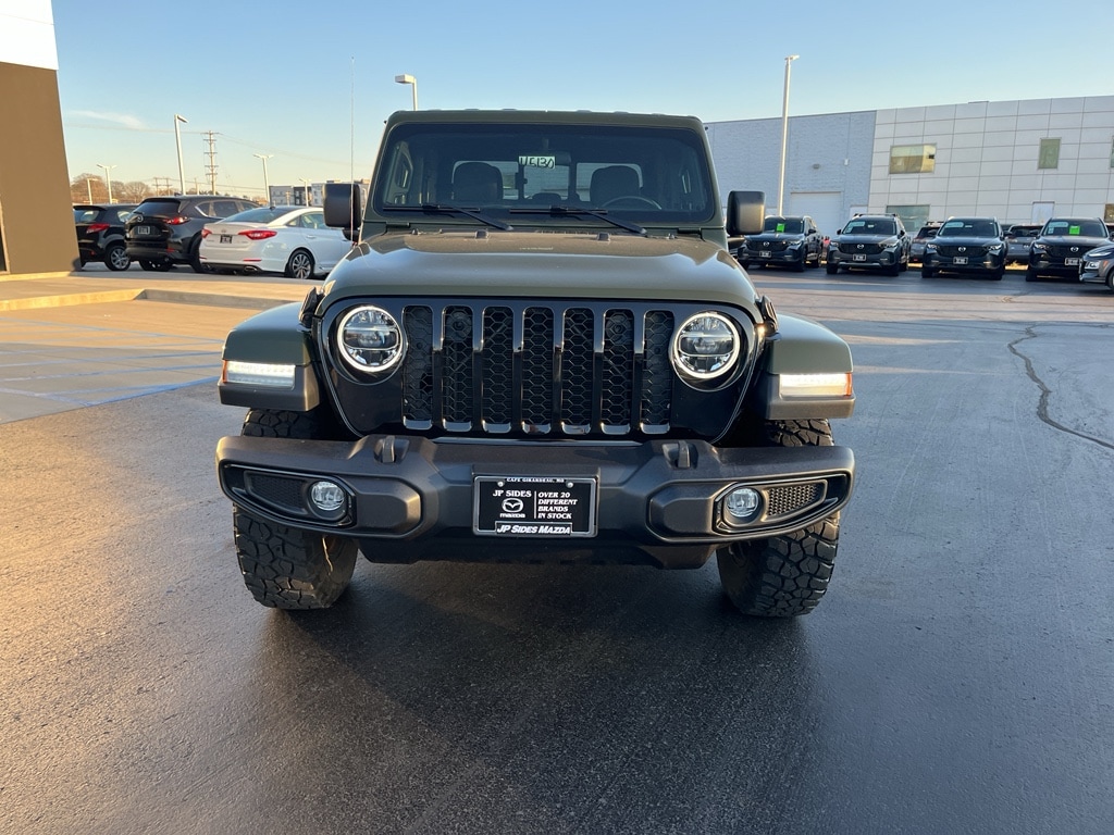 Used 2022 Jeep Gladiator Willys Crew Cab