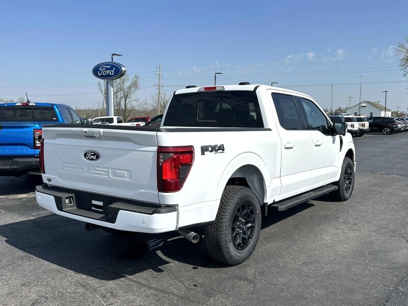 2025 Ford F-150 XLT photo 3