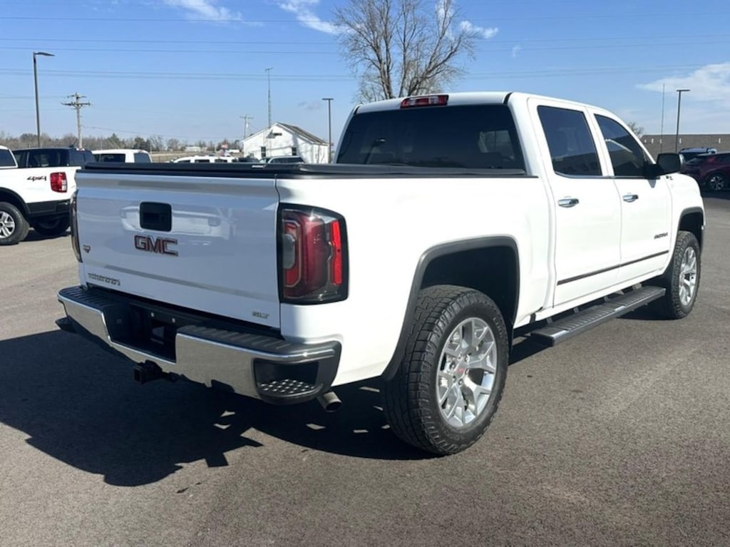 Used 2018 GMC Sierra 1500 4WD SLT Crew Cab Truck