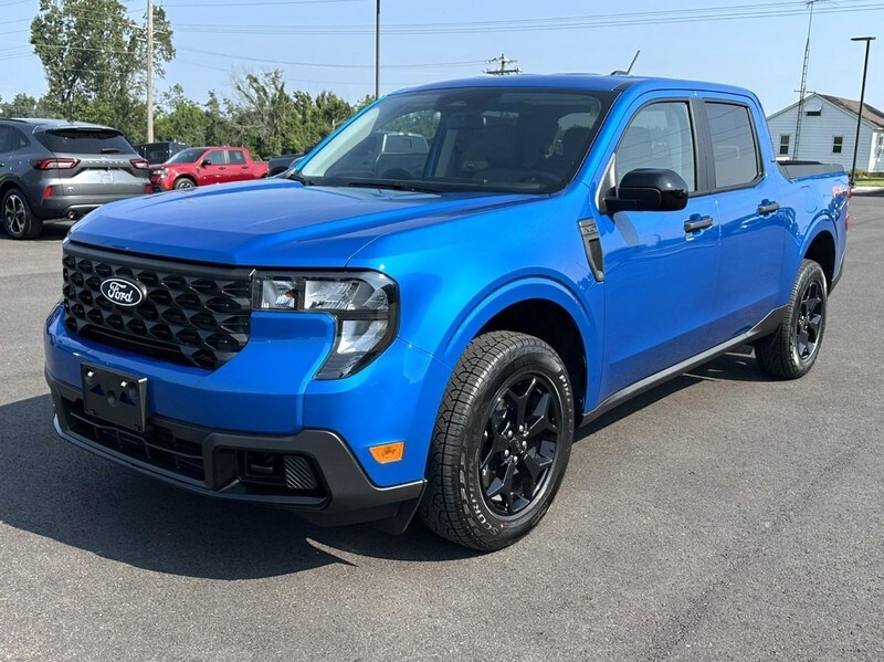 2025 Ford Maverick XLT photo 3