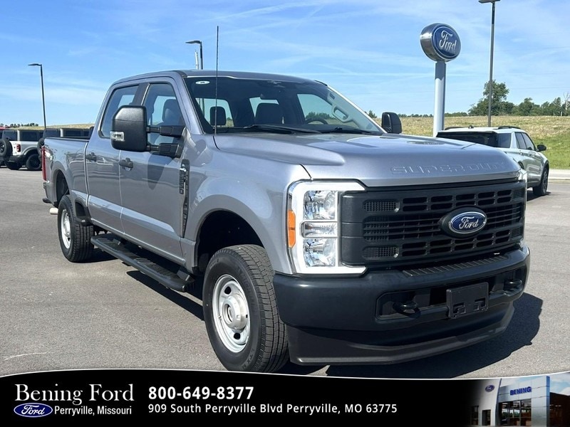 2023 Ford F-250 XL 4x4 Crew Cab 6-3/4' Box's photo