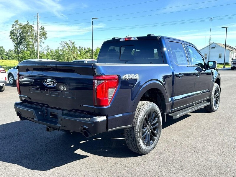 2025 Ford F-150 XLT photo 3