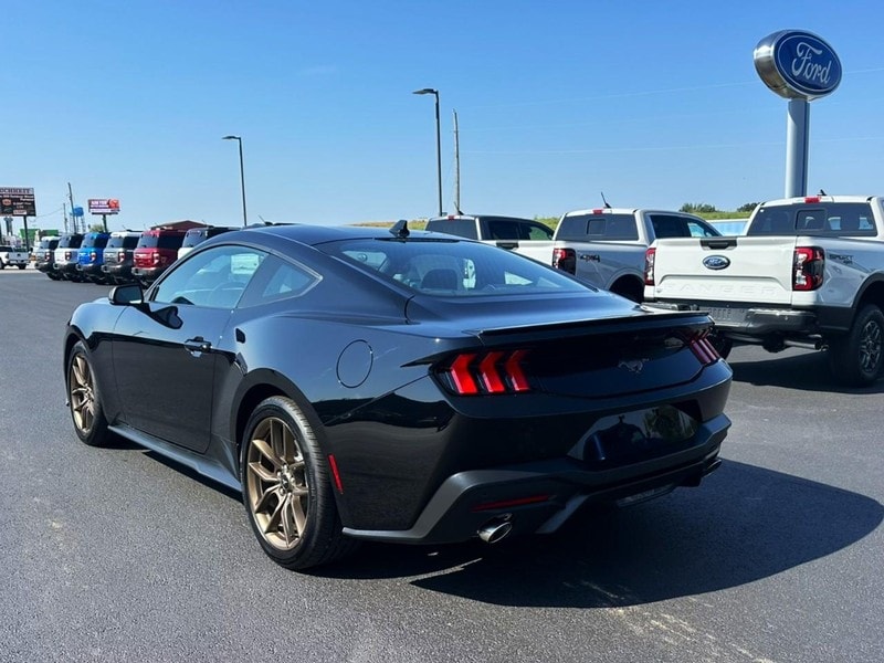 2025 Ford Mustang EcoBoost Premium Fastback - Photo 6